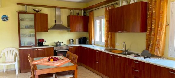 3 bedrooms Commercial property in Corfu, Greece No. 2254 10