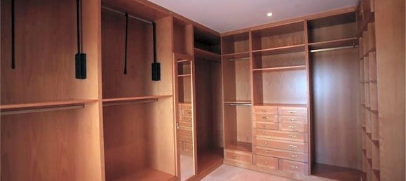 5 bedrooms Villa in Malaga, Spain No. 21112 17