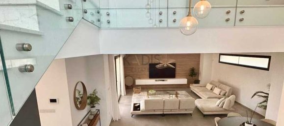 5 bedrooms Villa in Germasogeia, Cyprus No. 18645 5