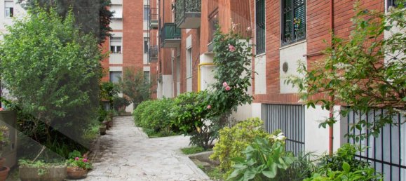 2غرفة شقة في Milan, Italy رقم 241872 15