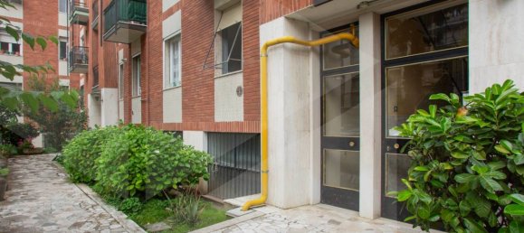 2غرفة شقة في Milan, Italy رقم 241872 13