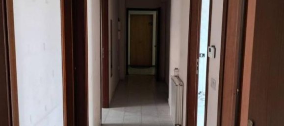 3 rooms Apartment in Messina, Italy No. 30214 6