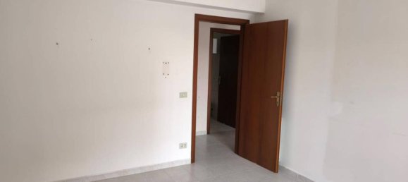 3 rooms Apartment in Messina, Italy No. 30214 14