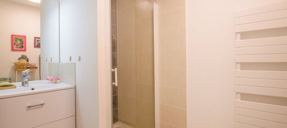 2 Schlafzimmer Wohnung in Saint-Sebastien-sur-Loire, France, Nr. 198646 12