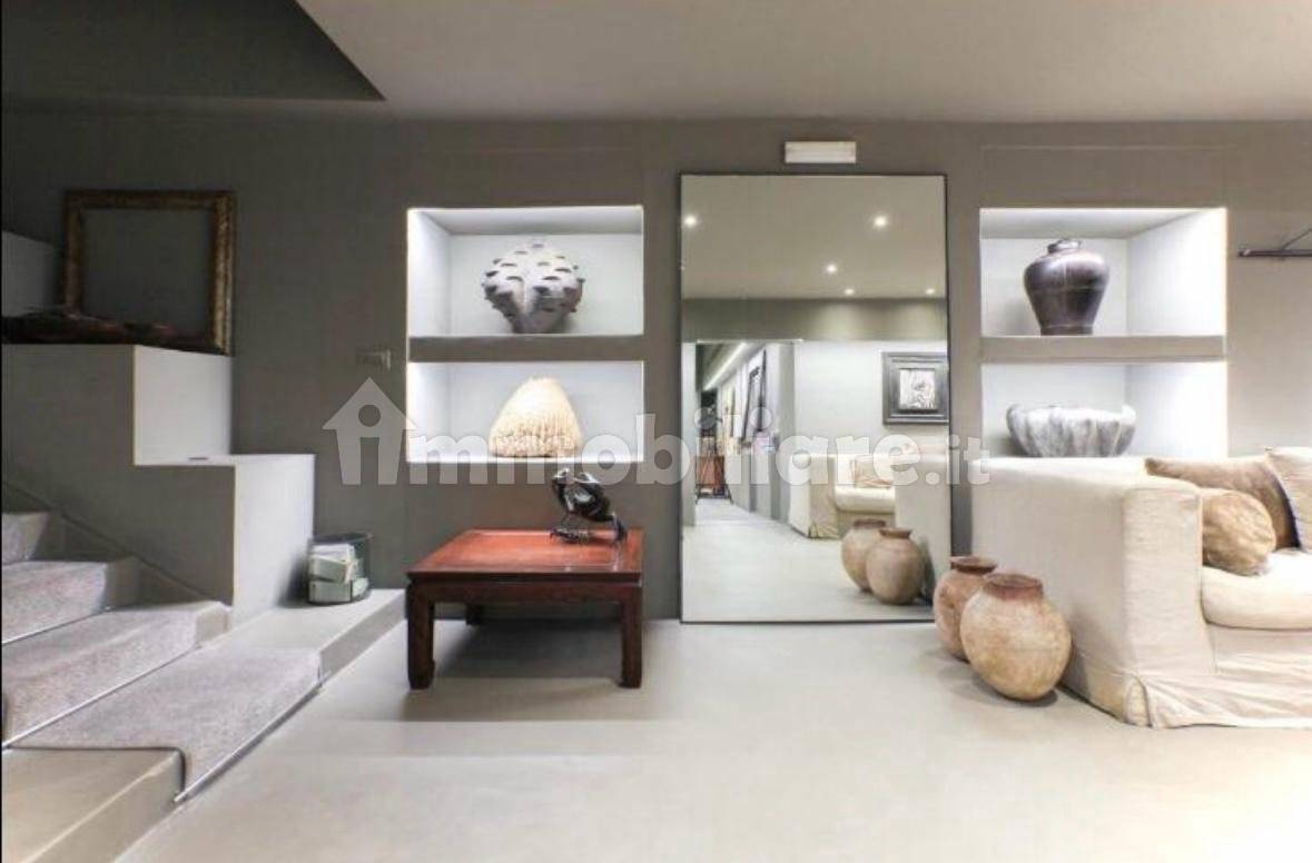 Escritório de 4 divisões em Milan, Italy N.º 303492