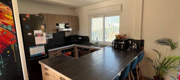 3 bedrooms House in Yvelines, France No. 334558 5