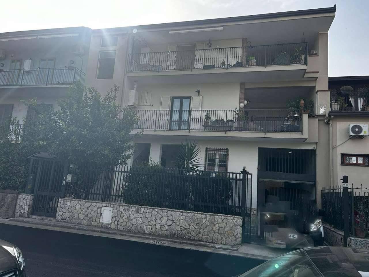 4غرفة شقة في Marcianise, Italy رقم 135200