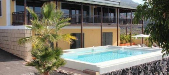 5 bedrooms Villa in Adeje, Spain No. 29741 19