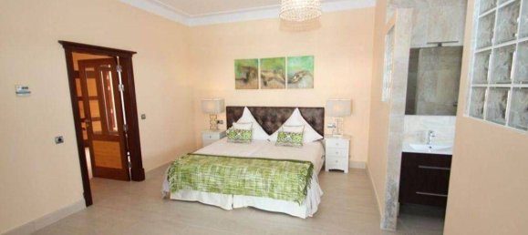 5 bedrooms Villa in Adeje, Spain No. 29741 5