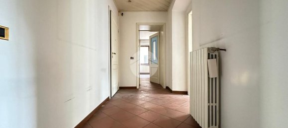 4غرفة شقة في Desenzano del Garda, Italy رقم 156894 14