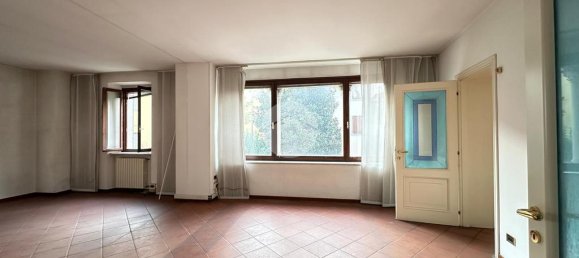 4غرفة شقة في Desenzano del Garda, Italy رقم 156894 13