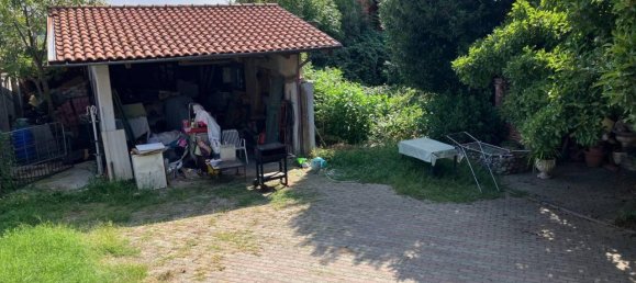 6 rooms House in Castellamonte, Italy No. 29399 3