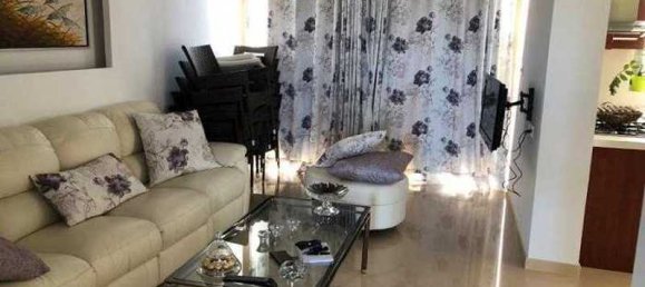 Casa de 4 dormitorios en Ypsonas, Cyprus No. 6644 11