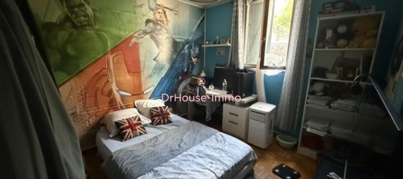 4 bedrooms Apartment in Chateauroux, France No. 305353 6