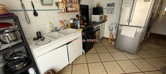 4 bedrooms Apartment in Chateauroux, France No. 305353 5