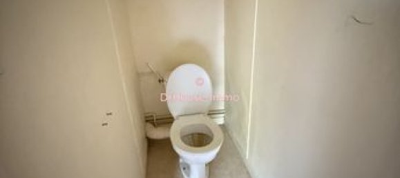 4 bedrooms Apartment in Chateauroux, France No. 305353 12