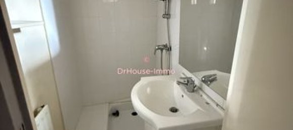 4 bedrooms Apartment in Chateauroux, France No. 305353 13