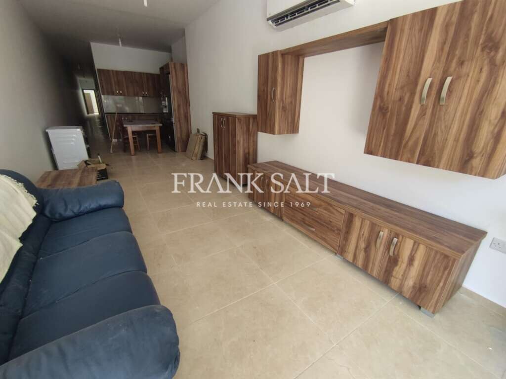 4 bedrooms Maisonette in Birzebbuga, Malta No. 7157