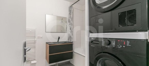 Apartamento de 2 dormitorios en Alfortville, France No. 179045 7