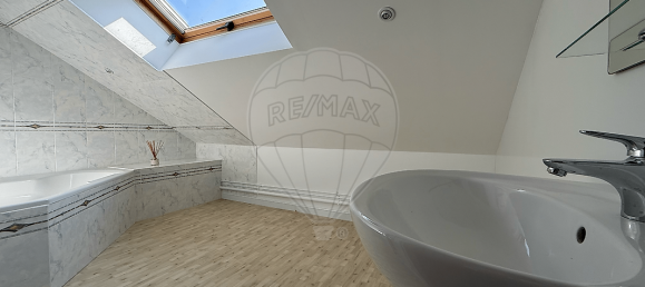 3 bedrooms House in Cosne-Cours-sur-Loire, France No. 363246 14