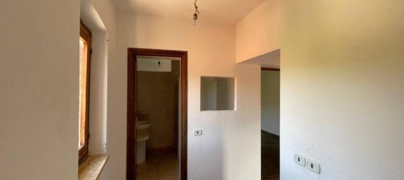 6 rooms House in Casalvieri, Italy No. 107321 19