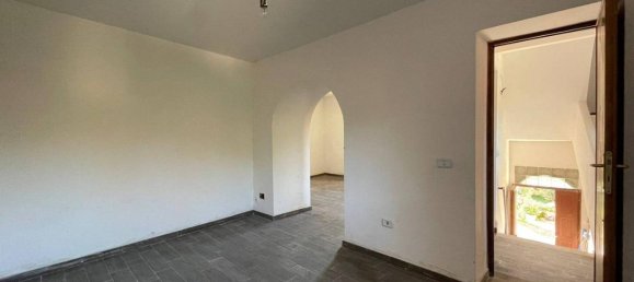 6 rooms House in Casalvieri, Italy No. 107321 11