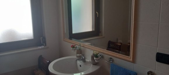 7 rooms House in Montesilvano, Italy No. 93060 12