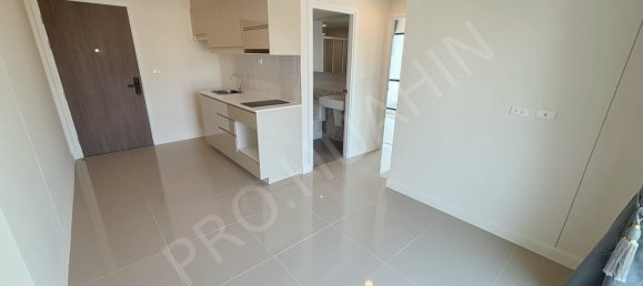 2 dormitorios apartamento en venta en Hua Hin, Prachuap Khiri Khan, Western Thailand, Thailand № 165794 2