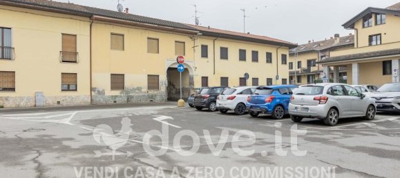 2 rooms Apartment in Bellinzago Lombardo, Italy No. 182118 18