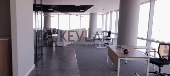 752.5m² Office in Business Bay, UAE No. 22727 3