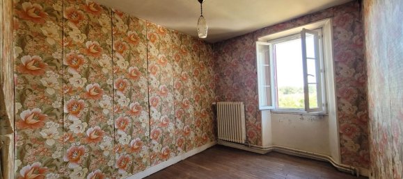 3 bedrooms Townhouse in Orsennes, France No. 69892 20