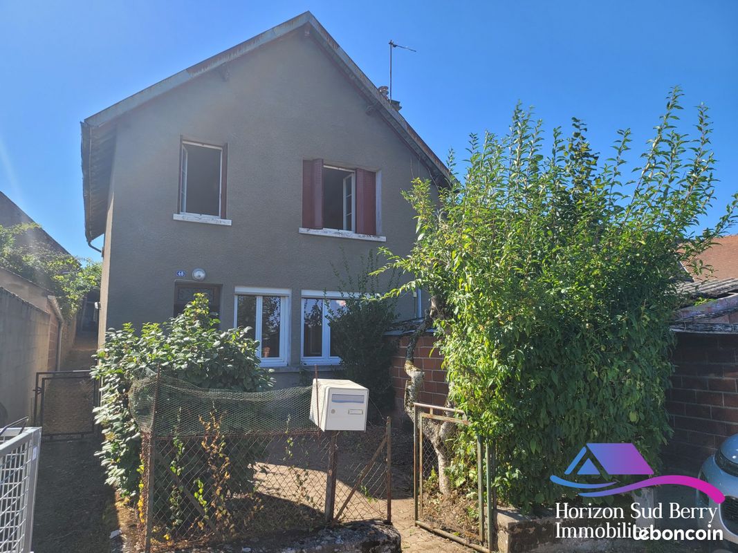 3 bedrooms Townhouse in Orsennes, France No. 69892