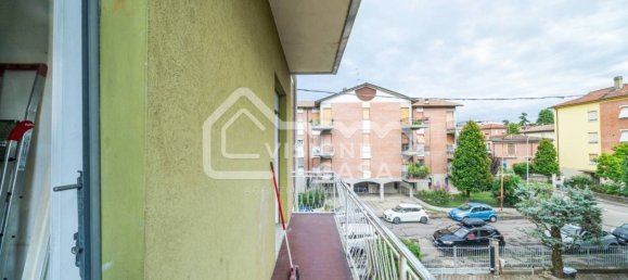 2 chambres Appartement à Reggio Emilia, Italy No. 301398 5
