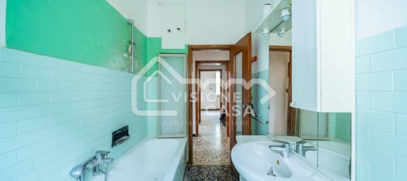 2 chambres Appartement à Reggio Emilia, Italy No. 301398 16