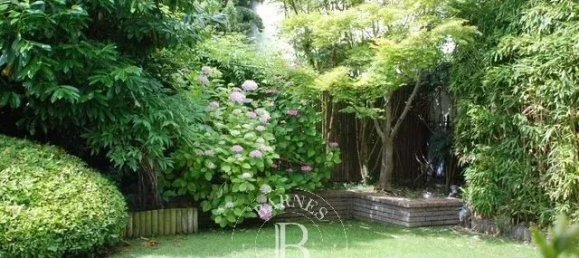 3 غرف نوم منزل في Suresnes, France رقم 111229 2