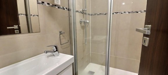 Propriété commerciale à Paris, France No. 161703 4