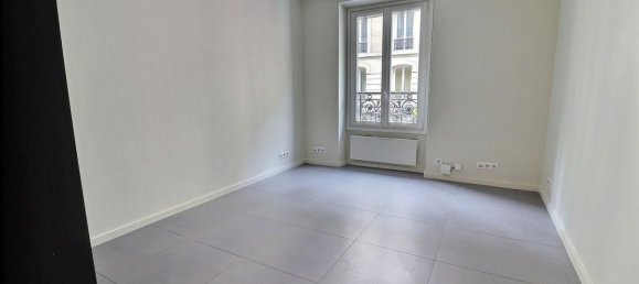 Propriété commerciale à Paris, France No. 161703 2