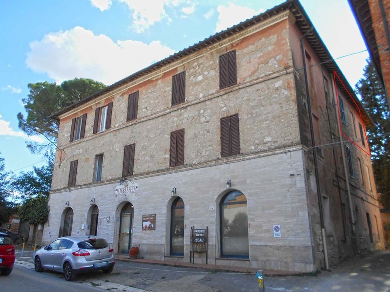 5-Zimmer Wohnung in Asciano, Italy, Nr. 200000