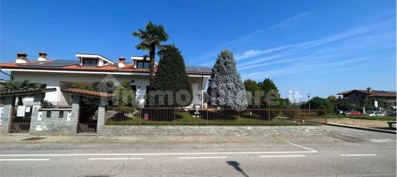 3 bedrooms Villa in Airasca, Italy No. 208809 13