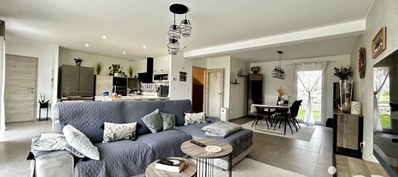 3 bedrooms House in Evrange, France No. 154662 2