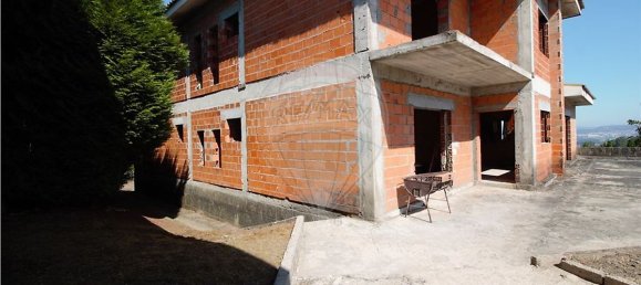 4 chambres Terrain à Felgueiras, Portugal No. 47675 11