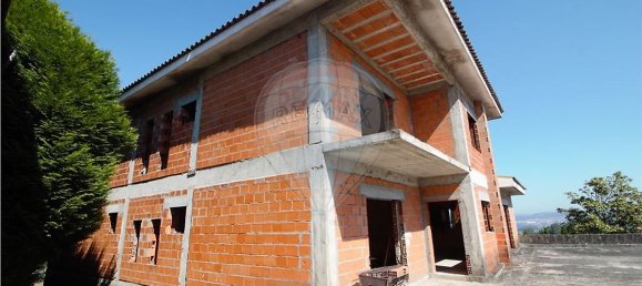 4 chambres Terrain à Felgueiras, Portugal No. 47675 10