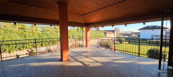 5 rooms Villa in Pinerolo, Italy No. 36677 2