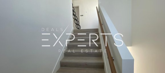 3 bedrooms Villa in Yas Island, UAE No. 55155 5