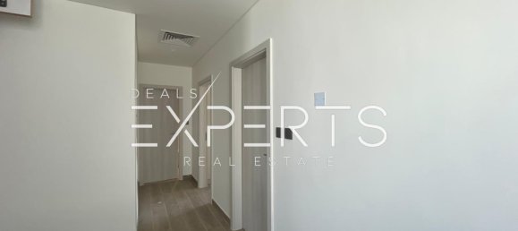 3 bedrooms Villa in Yas Island, UAE No. 55155 6