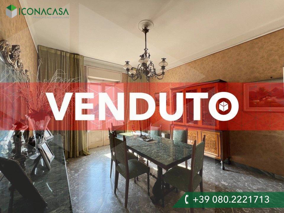 4 rooms Apartment in Bari, Italy No. 33838