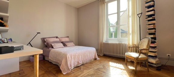 5 bedrooms House in Chartres, France No. 60033 21