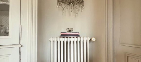 5 bedrooms House in Chartres, France No. 60033 17