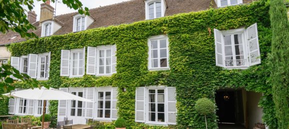 5 bedrooms House in Chartres, France No. 60033 11