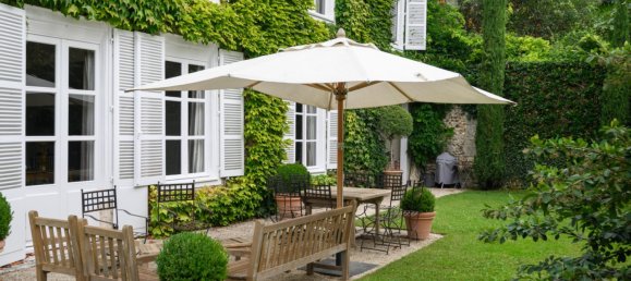 5 bedrooms House in Chartres, France No. 60033 2